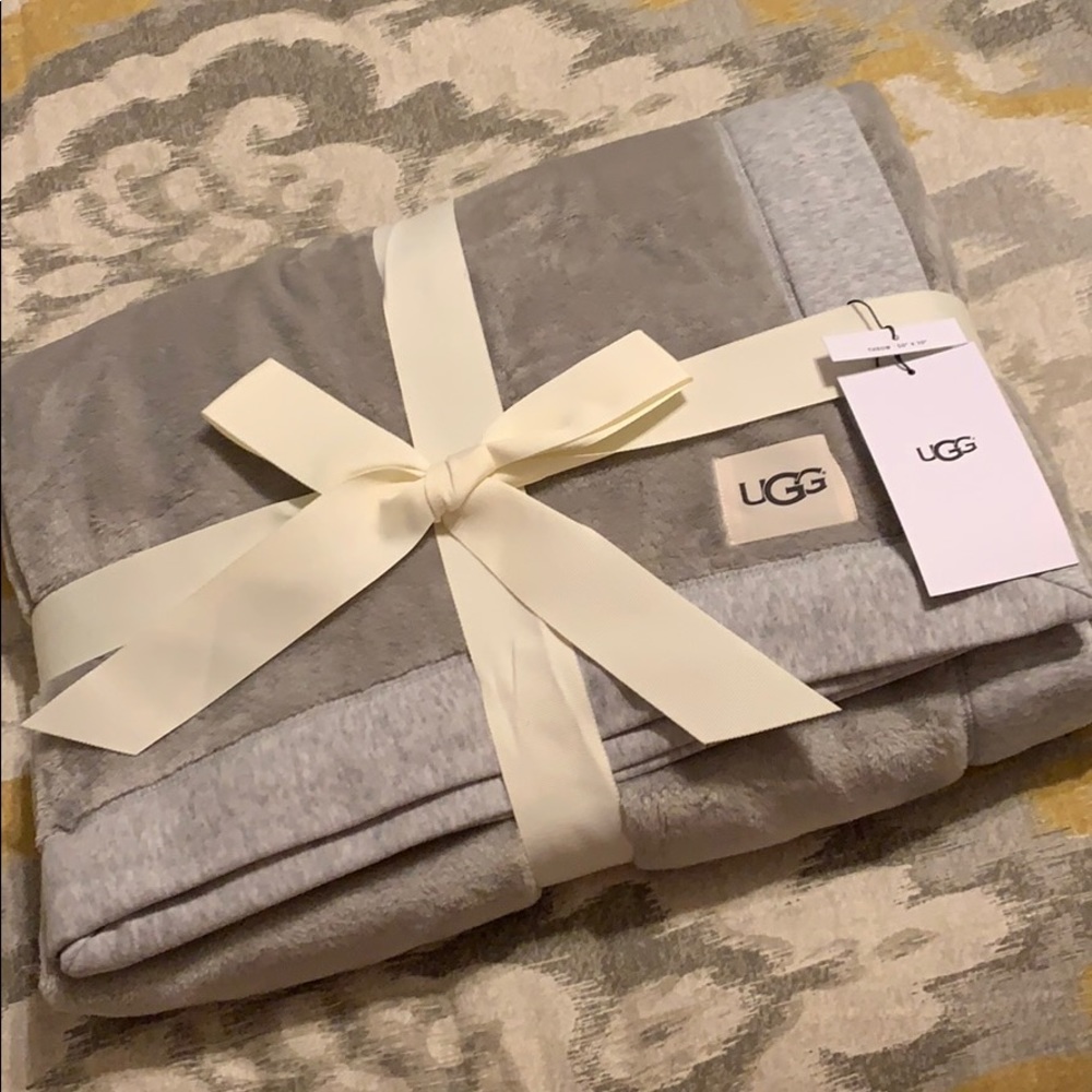 Ugg duffield throw